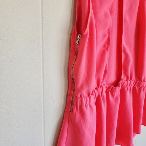 Aritzia Wilfred Open Back Peplum Tank Top - Picture 3 of 4